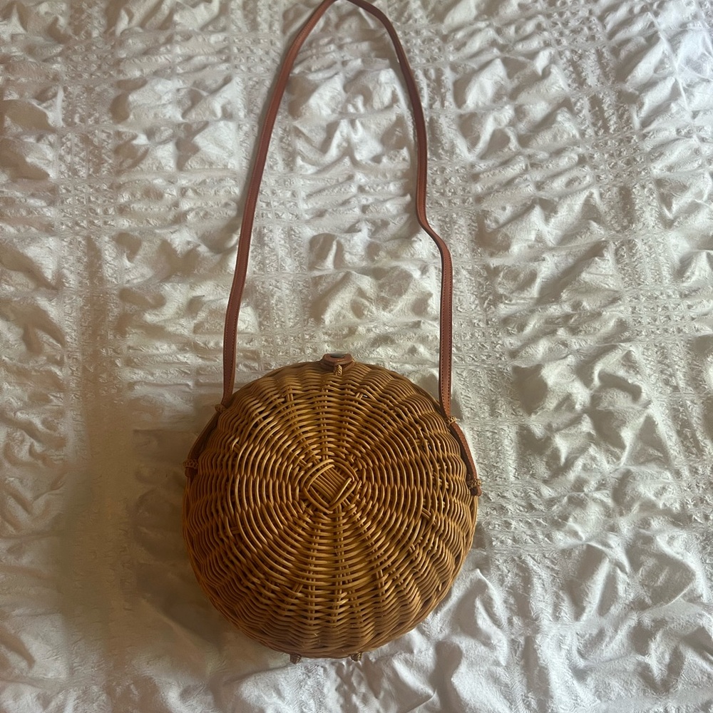 Summer woven purse